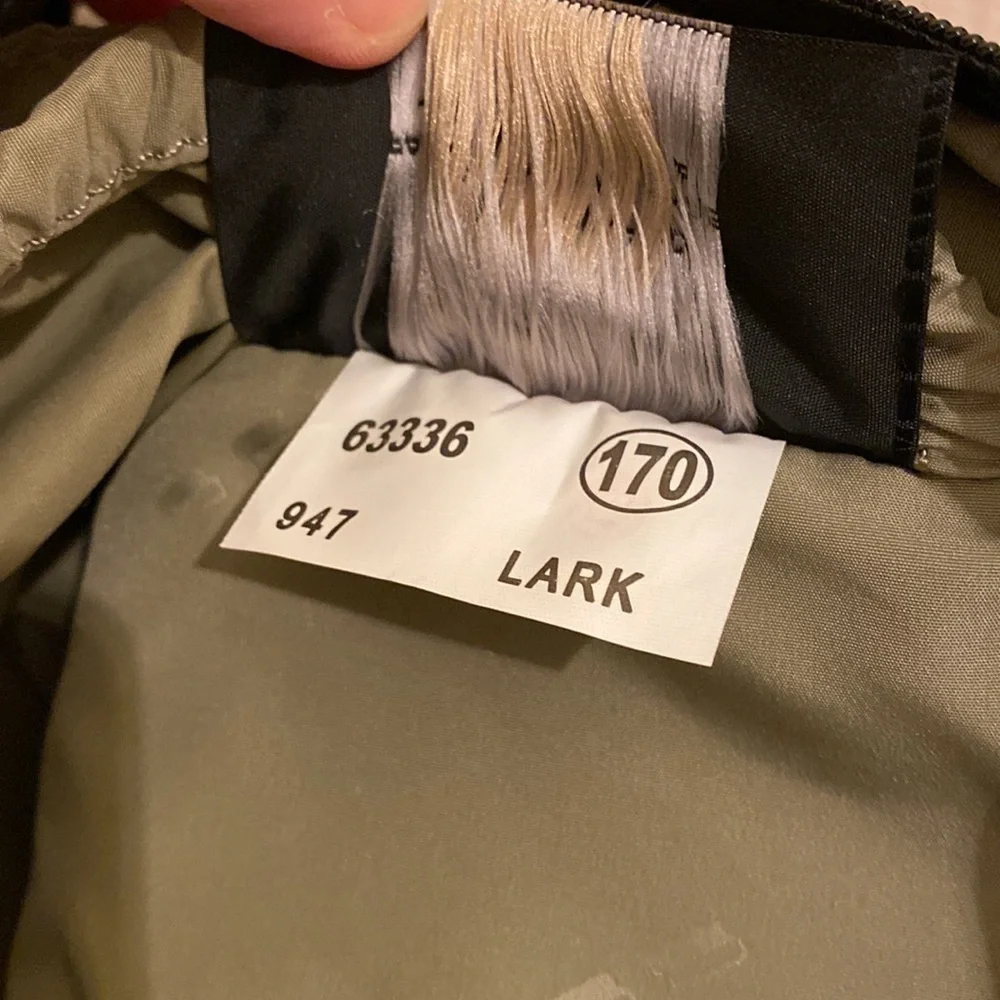 LaARK BLACK WEEKENDER BAG . Very good condition
